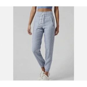 Athleta Cabo Linen size 10 Sky Blue Chambray Jogger Pants Elastic Waist